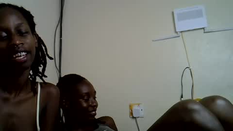 lutino_lovebirds online show from July 2026 07:53:01 PM