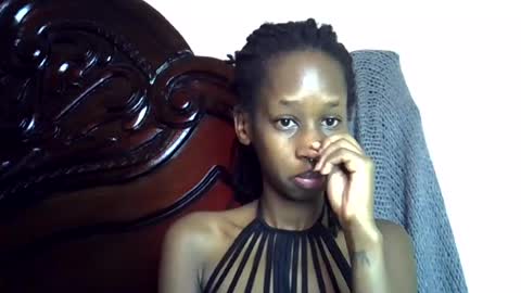 lutino_lovebirds online show from July 2026 07:15:02 AM