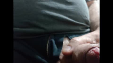 lutorres online show from December 2024 09:55:01 PM