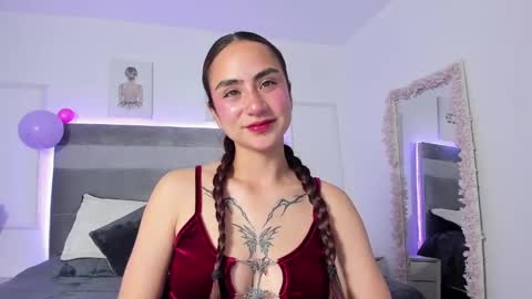 luu_angel online show from October 2025 09:14:02 PM