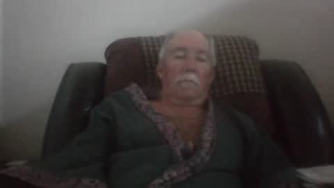 Snapshot of luv269er chatting on May 2026 02:57:02 PM luv269er online show from May 2026 02:57:02 PM