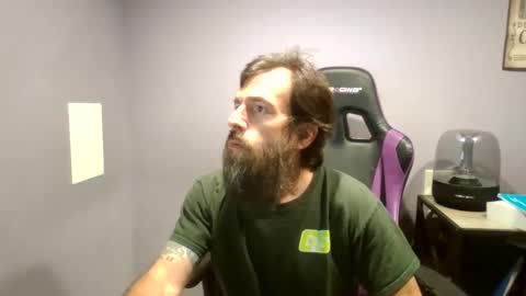 Snapshot of luv2likslit611455 chatting on September 2025 09:20:01 AM Luv2likslit online show from September 2025 09:20:01 AM