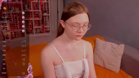 Snapshot of luv_tessa chatting on February 2026 01:23:02 AM Tessa online show from February 2026 01:23:02 AM