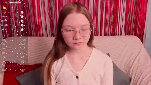 Snapshot of luv_tessa chatting on February 2026 02:19:01 AM Tessa online show from February 2026 02:19:01 AM