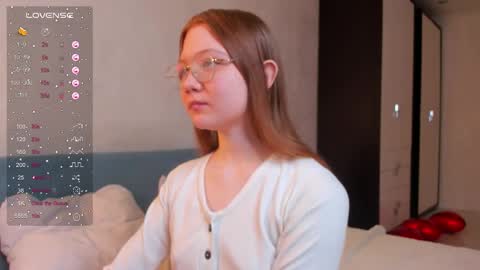 Snapshot of luv_tessa chatting on February 2026 06:26:01 AM Tessa online show from February 2026 06:26:01 AM