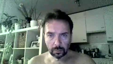 Luvly online show from October 2025 10:01:01 PM