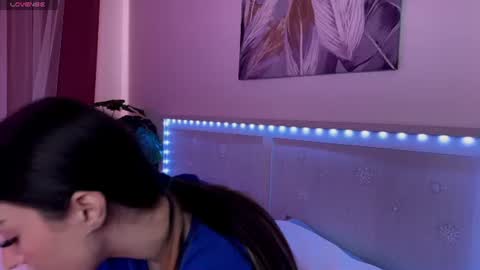 Snapshot of luvlyveronica chatting on July 2026 09:40:01 AM Veronica online show from July 2026 09:40:01 AM