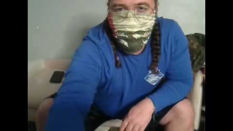 Snapshot of luvmesluts chatting on September 2025 06:26:01 AM luvmesluts online show from September 2025 06:26:01 AM