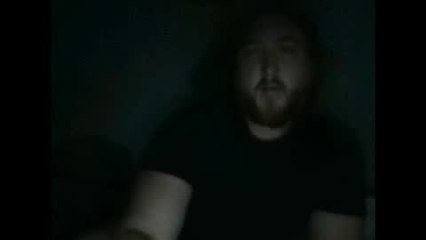 Snapshot of luvmesluts chatting on October 2025 08:26:02 AM luvmesluts online show from October 2025 08:26:02 AM