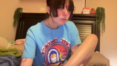 luvrxstarx online show from April 2026 03:50:02 AM