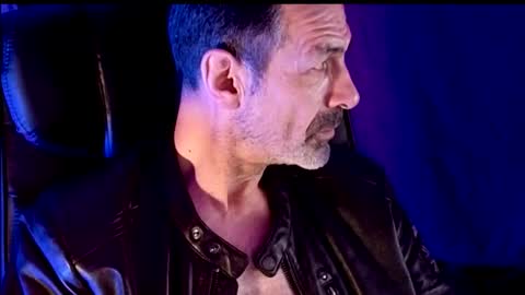 Im a   -  CAMGUY YOU  LIKE to FUCK online show from February 2026 10:49:01 PM