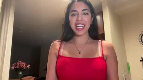 Snapshot of luxcher22 chatting on February 2025 03:42:01 AM luxcher22 online show from February 2025 03:42:01 AM