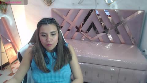 luxe_sol_v online show from February 2026 03:27:02 AM