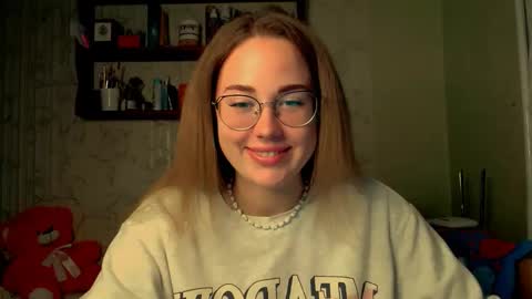 Katie online show from October 2025 04:05:02 PM