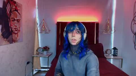 Luxiel 3 online show from May 2026 09:00:01 PM