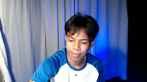 luxirfy online show from April 2026 07:49:02 PM