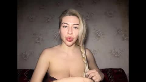 Snapshot of luxsonyastar chatting on January 2026 08:40:02 PM LuxSonyaStar online show from January 2026 08:40:02 PM