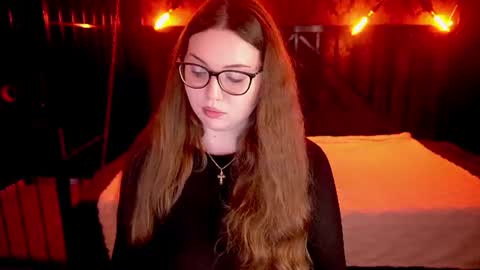 Snapshot of luxsopphia_ chatting on June 2026 12:41:02 PM luxsopphia_ online show from June 2026 12:41:02 PM