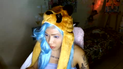 Snapshot of luxtrismegisto chatting on July 2026 10:11:01 AM Luna Rodral online show from July 2026 10:11:01 AM