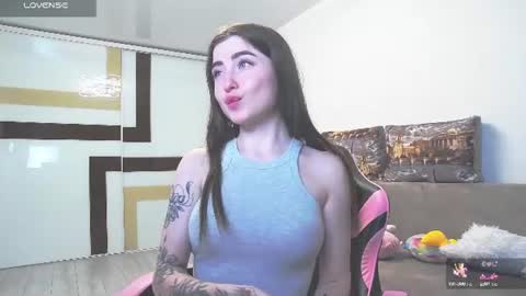 Snapshot of luxuryalma18 chatting on June 2026 06:40:02 PM Alma online show from June 2026 06:40:02 PM