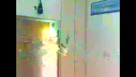 Snapshot of luxx72boy chatting on October 2025 08:35:01 AM luxx72boy online show from October 2025 08:35:01 AM