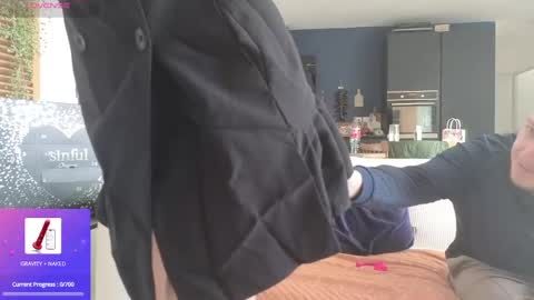 Snapshot of luxymin chatting on December 2024 09:35:01 AM Luxymin online show from December 2024 09:35:01 AM