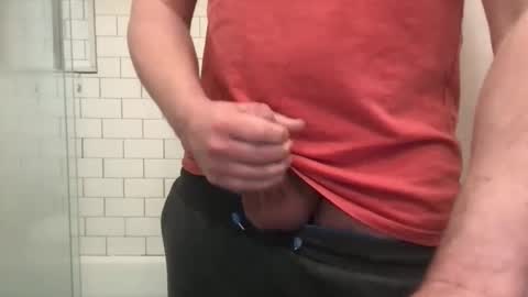 lvguynextdoor440656 online show from April 2026 04:37:01 PM