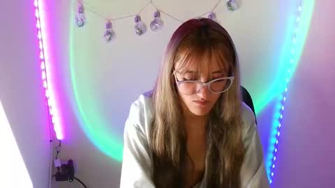 Call me Lia  online show from November 2025 11:05:01 PM