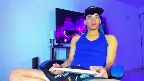 Lyam online show from March 2026 08:26:01 AM