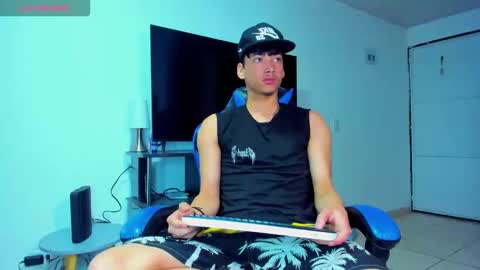 Lyam online show from May 2026 04:10:01 AM