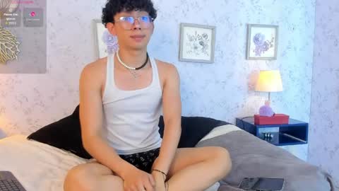 Lyan online show from March 2026 07:36:02 PM