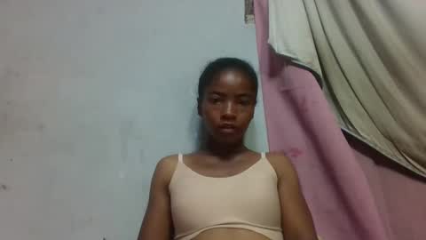 lydie856696 online show from April 2026 02:37:02 AM