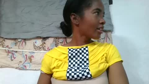 lydie856696 online show from July 2026 02:43:01 PM