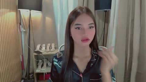 LYKA LOOPS online show from May 2026 05:08:01 PM