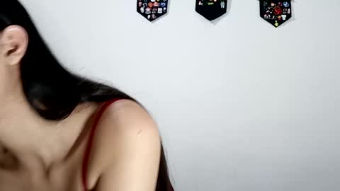 Snapshot of lyla205 chatting on October 2025 03:47:02 AM lyla online show from October 2025 03:47:02 AM