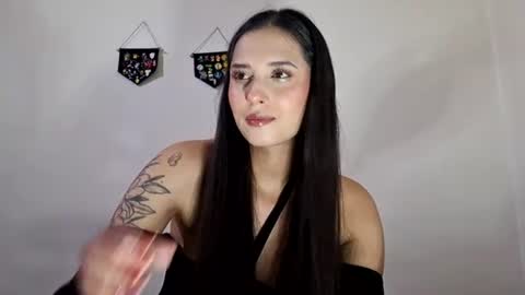 lyla online show from July 2026 03:20:01 AM