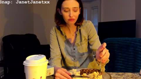 LylacDoll online show from January 2026 10:34:01 PM