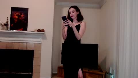 LylacDoll online show from July 2026 10:49:02 PM