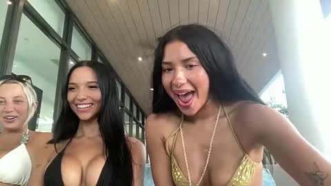 lylaxblake online show from March 2026 08:23:01 PM