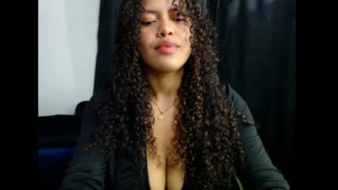 Snapshot of lylii_evans chatting on March 2025 03:55:02 AM lylii_evans online show from March 2025 03:55:02 AM