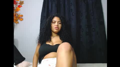 Snapshot of lylii_evans chatting on October 2025 10:21:02 PM lylii_evans online show from October 2025 10:21:02 PM