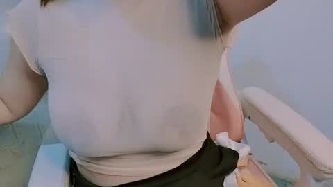 lylikixi online show from July 2026 01:23:01 AM