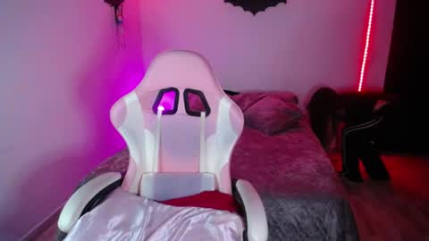 Luciana online show from June 2026 02:07:01 PM