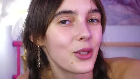 Lyly   online show from December 2024 11:46:01 AM