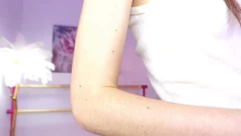 Lyly   online show from December 2024 05:40:02 AM