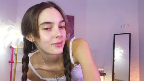 Lyly   online show from December 2024 05:40:01 AM