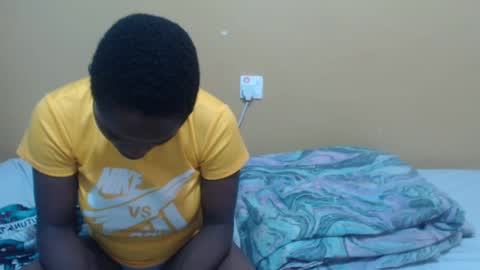 lyn_anna online show from February 2025 07:10:01 AM