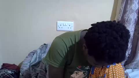 lyn_anna online show from November 2025 08:29:02 AM