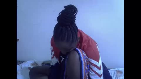lyn_anna online show from May 2026 06:24:01 PM