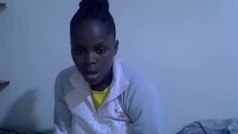 lyn_anna online show from May 2026 10:50:03 PM